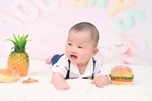 成都试管代怀两岁宝宝晚上哭